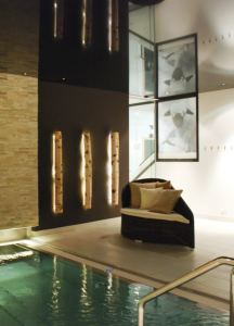 Hotel Europe Zermatt, schwarz hochglanz