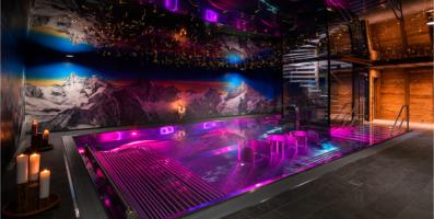 Hotel Silvana Zermatt schwarz hoch glanz mit  Sternenhimmel 