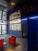 NetZulg  AG schwarz hochglanz mit integriertem Sternenhimmel