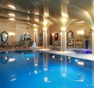 Privat Wellness gold hochglanz